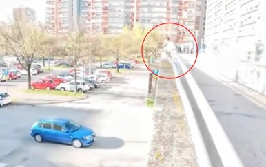 Društvenim mrežama kruže videozapisi: Tinejdžeri u Zagrebu jajima gađali automobile