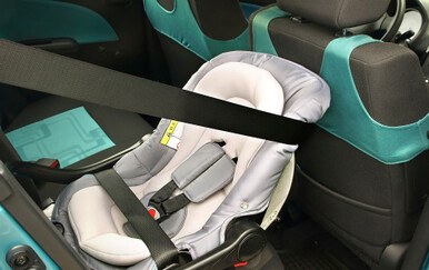 Upozorenje: U novom testu dječjih autosjedalica nekoliko modela ima ozbiljne sigurnosne probleme!