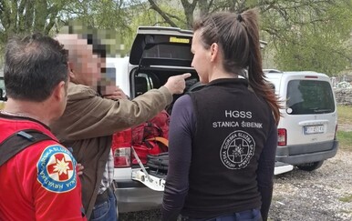 Brza akcija HGSS-a: Sve je započelo pozivom, ubrzo pronašli nestalog iscrpljenog starijeg muškarca