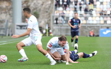 Teo Barišić potrgao prednje križne ligamente na utakmici Rijeka - Osijek