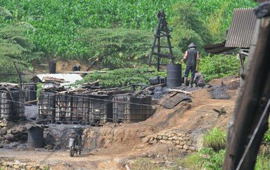 Kako se nekoć vadila nafta?