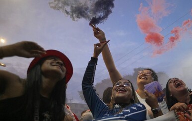 VIDEO Ludnica u Madridu: Navijači Atlética zapalili grad uoči Barcelone