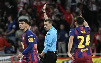 Teške riječi iz Engleske: "Svaka sudačka odluka u dvije utakmice išla je protiv Barcelone"