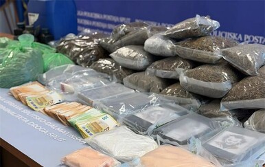 U Makarskoj zaplijenjeno gotovo osam kilograma kokaina