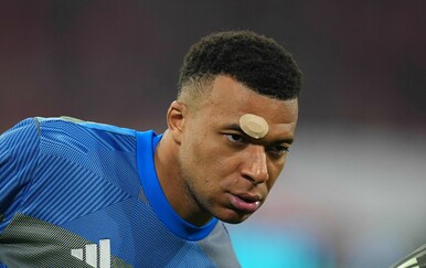 Navijači Bayerna vikali tijekom minute šutnje za preminulu legendu Real Madrida