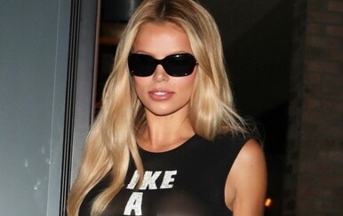 Brooks Nader ponovno provocira: U prozirnom topu s porukom ukrala sve poglede