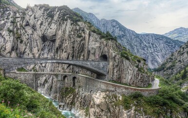 Teufelsbrücke đavolji most Andermatt u švicarskom kantonu Uri