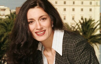 Priča o Doris Dragović