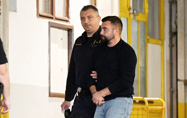 Uhićena skupina taksista