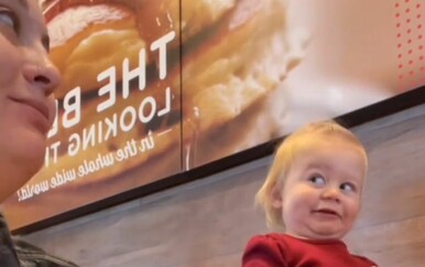 Preslatke reakcije beba milijunima uljepšale dan, objava postala hit na TikToku