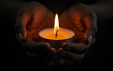 Nogometaš ganskog Chelseaja ubijen u oružanom napadu na klupski autobus