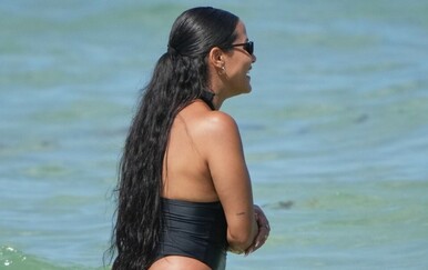 Vrući kadrovi iz Miamija: Zavodljiva Katya Elise Henry ukrala svu pažnju