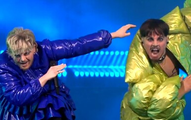 Sven Pocrnić i Laura Sučec kao Käärijä i Baby Lasagna u showu Tvoje lice zvuči poznato