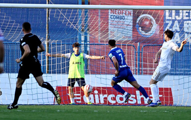 Silić se poigravao, spasio ga VAR, ali brzo je stigla nova kazna za Hajduk