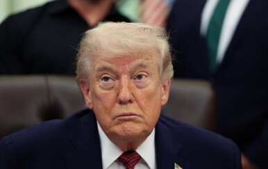 Demokrati pokreću postupak za Trumpovu smjenu pozivajući se na 25. amandman