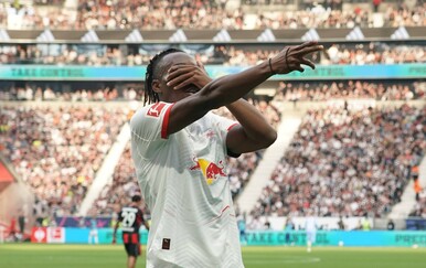 VIDEO Yan Diomande u Frankfurtu pokazao zašto ga Liverpool želi za astronomsku svotu