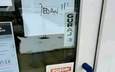 Neobičan natpis na ljekarni pokazao koliko je Hrvatima prljav um
