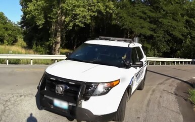 Policajac se zagledao u mobitel i skrivio nesreću, pogledajte kako se pokušao opravdati