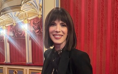 Bojana Gregorić Vejzović u zlatnim hlačama