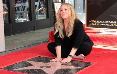 Zbog multiple skleroze Christina Applegate donijela tešku odluku koja je podijelila javnost