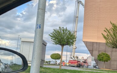 Propust u protokolu ili nesporazum? Istražili smo zašto su radnici Portanove ostali u zgradi tijekom potrage za bombom