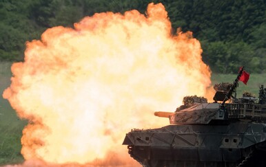 Tragedija na vojnom poligonu: Granata eksplodirala u tenku, troje mrtvih