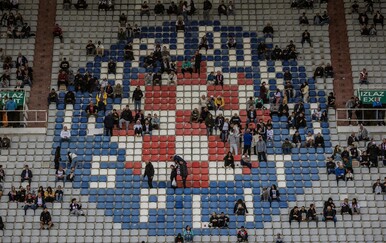 VIDEO Pogledajte kako su navijači Hajduka na stadionu prihvatili Torcidinu zezanciju