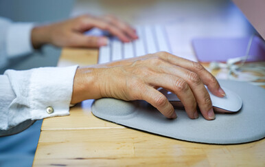 Klikove i tipkanje sada prati AI: Meta pokreće novi sustav nadzora rada