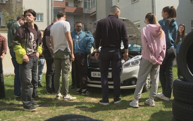 Osječki gimnazijalci učili praktične životne vještine u školskoj radionici