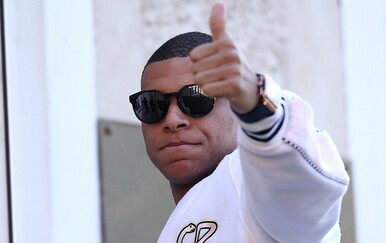 Jedan lajk i kaos u Madridu: Mbappe pokrenuo glasine o novom treneru Reala