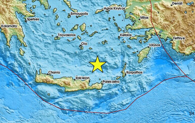 Deseci potresa tresu grčki otok, službe u stanju pripravnosti