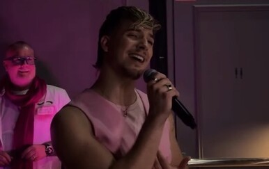 Marco Cuccurin zapjevao hit Jakova Jozinovića ''Ja volim''