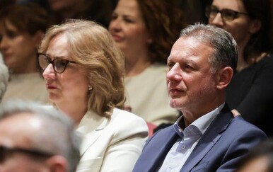 Gordan Jandroković i supruga Sonja uživali su na premijeri u Gavelli