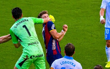 Masovna tučnjava na utakmici La Lige 2 između Huesce i Zaragoze