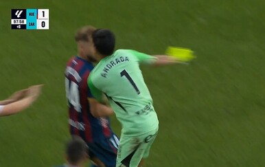 Masovna tučnjava na utakmici La Lige 2 između Huesce i Zaragoze