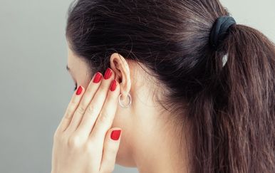 Menierova bolest: Kako nastaje, koji su simptomi i kako se liječi poremećaj uha koji se javlja u srednjoj dobi?