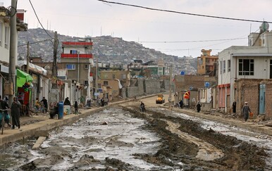 UNICEF: Afganistan bi mogao izgubiti 25.000 zdravstvenih djelatnica, učiteljica