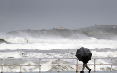 Vrijeme na Jadranu pretežno sunčano, poslijepodne porast naoblake