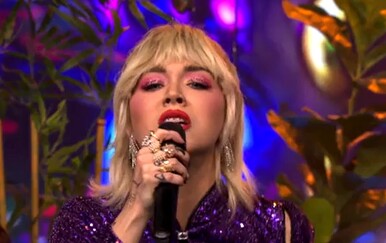 Dora Trogrlić kao Miley Cyrus u showu Tvoje lice zvuči poznato