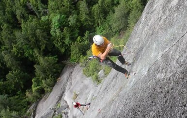 Za dlaku preživio pad s litice, od snimke se ledi krv u žilama