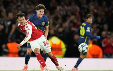 ATLETICO - ARSENAL: Dva kluba bez titula Lige prvaka počinju borbu za finale