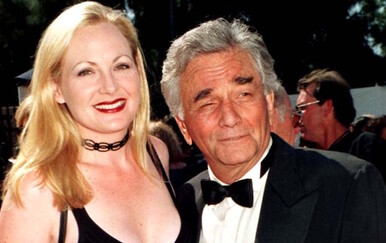 Preminula Jacqueline Falk