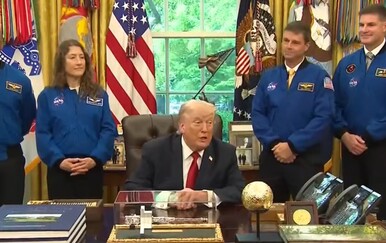 Trump najavio objavu dosjea o NLO-ima: "Bit će vrlo zanimljivo"