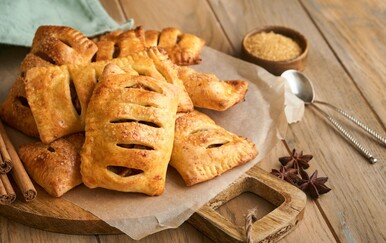 Idealne za piknik ili izlet: Brze lisnate pite s borovnicama - "za ponijeti"