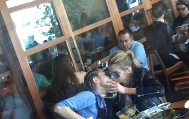 Stella Maxwell, Miley Cyrus (Foto: Profimedia)