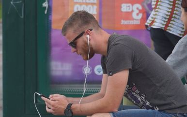 Korisnik društvenih mreža (Foto: Dnevnik.hr)