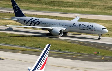 Boeing 777 (Foto: JOEL SAGET / AFP)