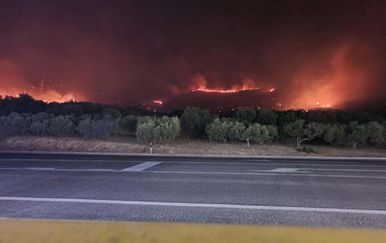 Fotografije s požarišta kod Trogira - 4
