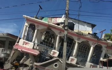 Snažan potres na Haitiju - 4