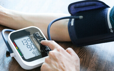 Mjerenje krvnog tlaka, ilustracija